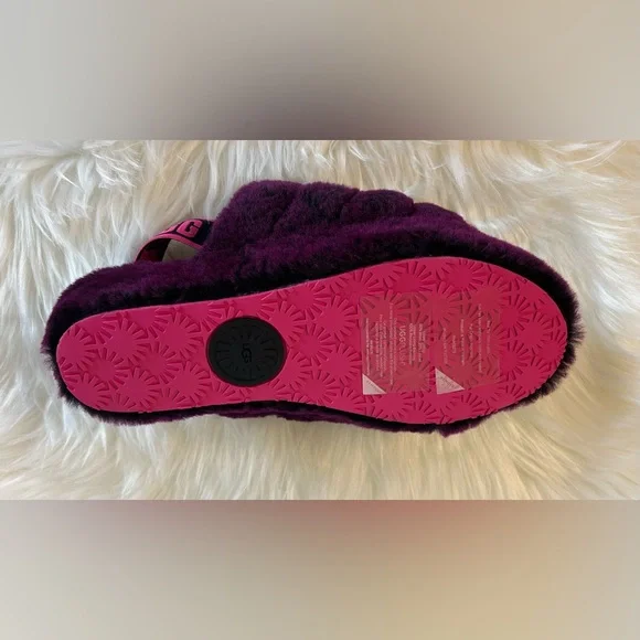 NWOB Ugg Oh Yeah Slipper - Picture 4 of 5